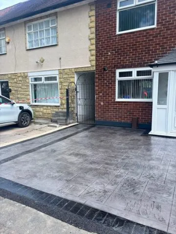 Imprinted Concrete Driveway Wythenshawe 03