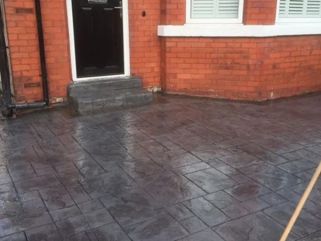 Shared driveway re-surface Cheadle Hulme 3 Shared driveway re-surface Cheadle Hulme 3