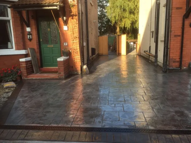 Shared driveway re-surface Cheadle Hulme Shared driveway re-surface Cheadle Hulme