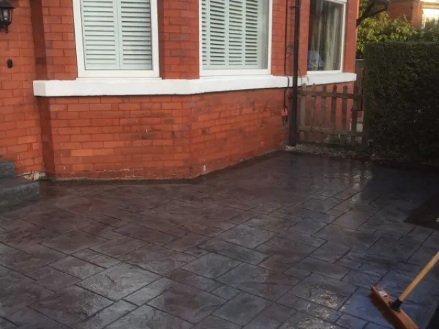 Shared driveway re-surface Cheadle Hulme 5 Shared driveway re-surface Cheadle Hulme 5